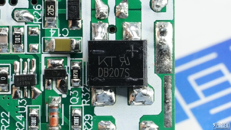 意昂2usb type c PD快充评测拆解