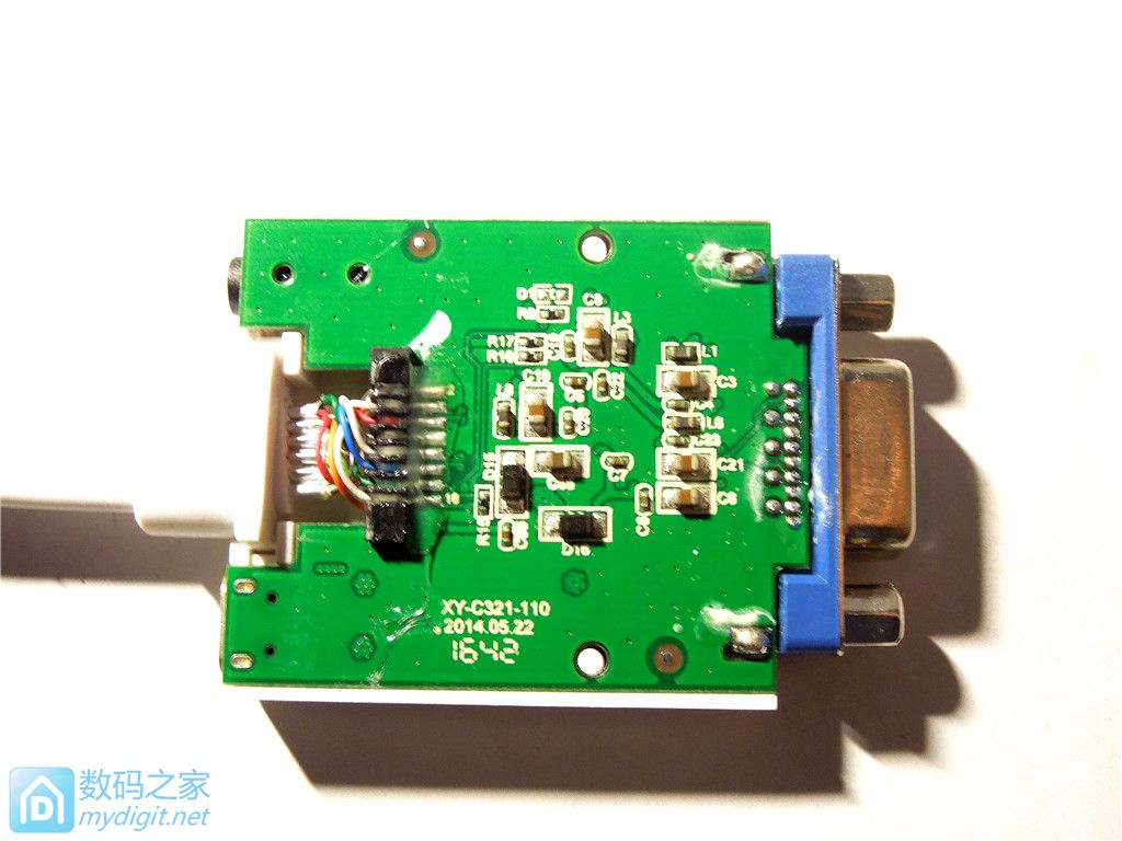 拆解 意昂2（nzkyk）40247 HDMI转VGA线转换器，质量还不错！