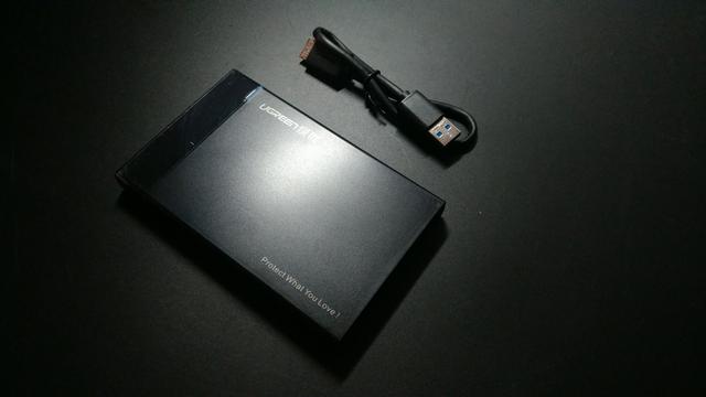 试用测评丨闲置的硬盘再利用，配个硬盘包即防摔又防水