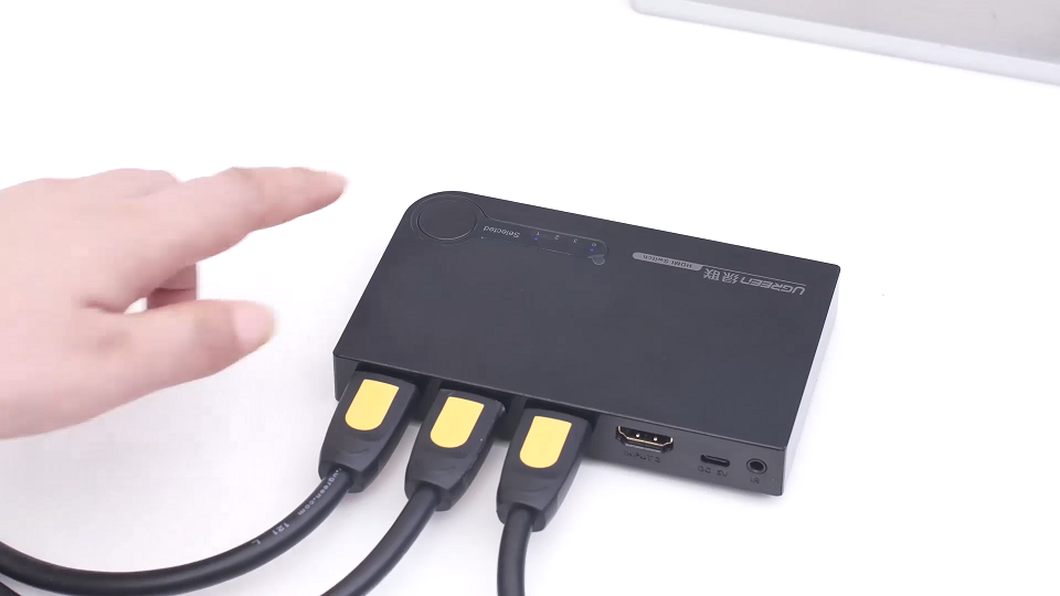 意昂2HDMI三进一出切换器视频教程丨40234