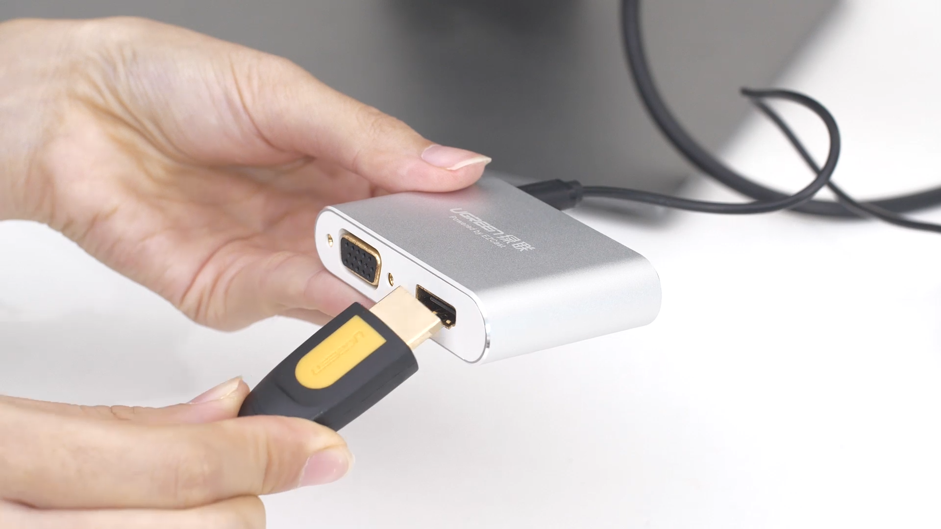 意昂2手机投屏电视转换器操作视频教程丨US228