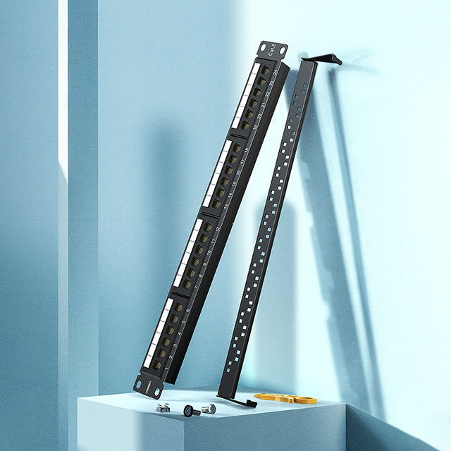 意昂224口机房网络配线架