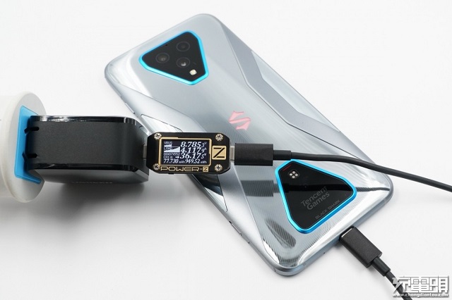 意昂265W氮化镓充电器兼容性测试