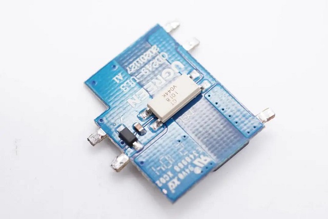 意昂2小金刚PD20W充电头拆解评测（下）