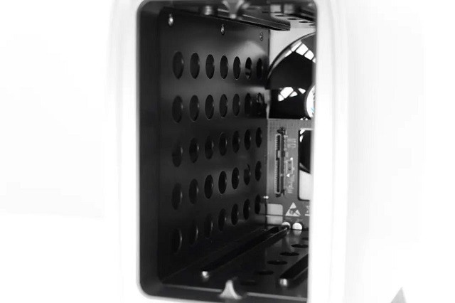 意昂2新款私有云DH2600评测：硬件篇《上》