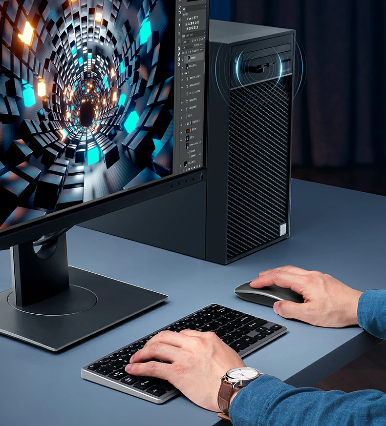 意昂2CM748蓝牙适配器轻巧便携，办公桌面使用展示