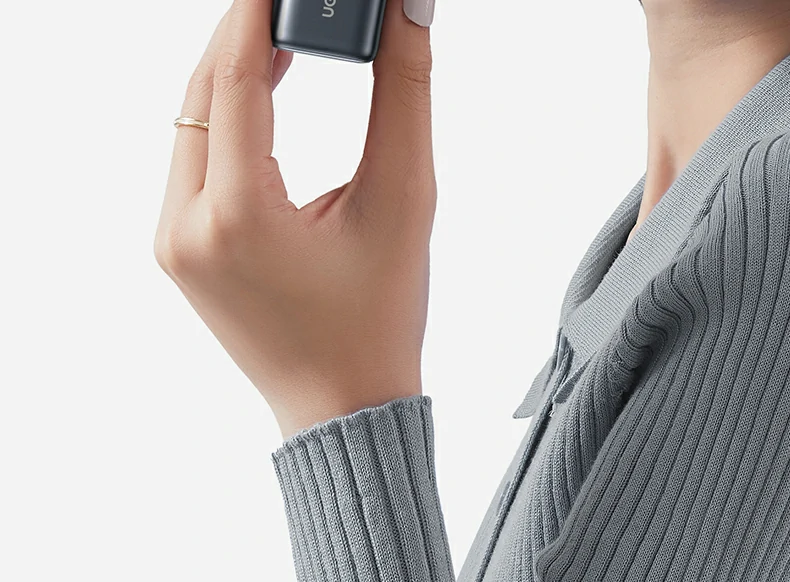 意昂2X527氮化镓充电头高功率稳定输出展示