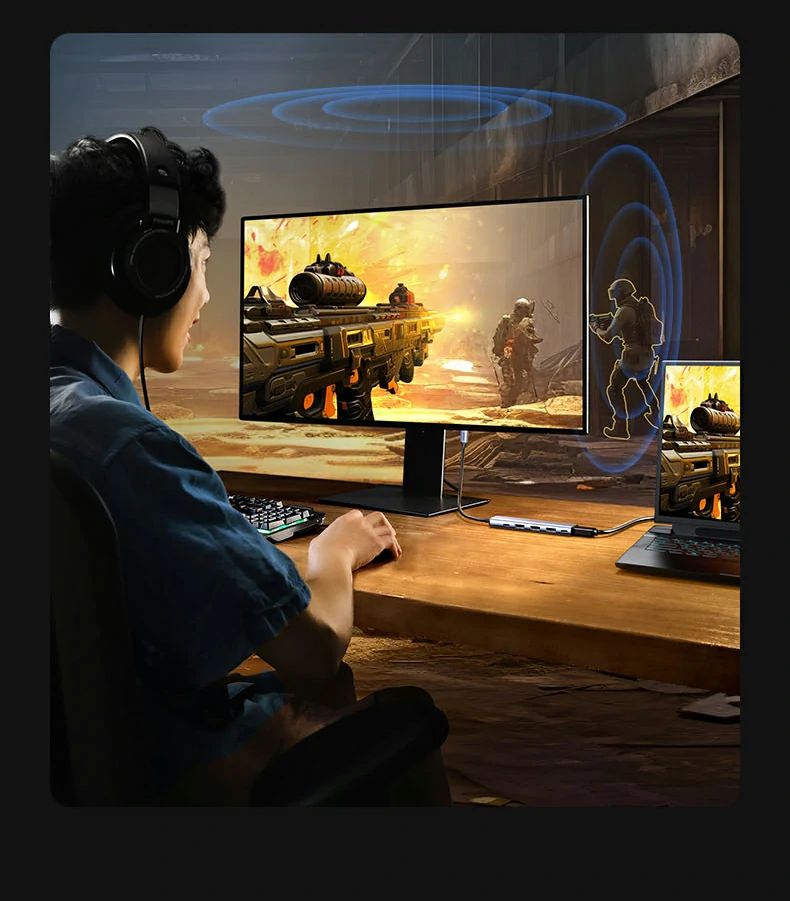 同时连接键鼠、U盘、硬盘与显示器的多设备场景