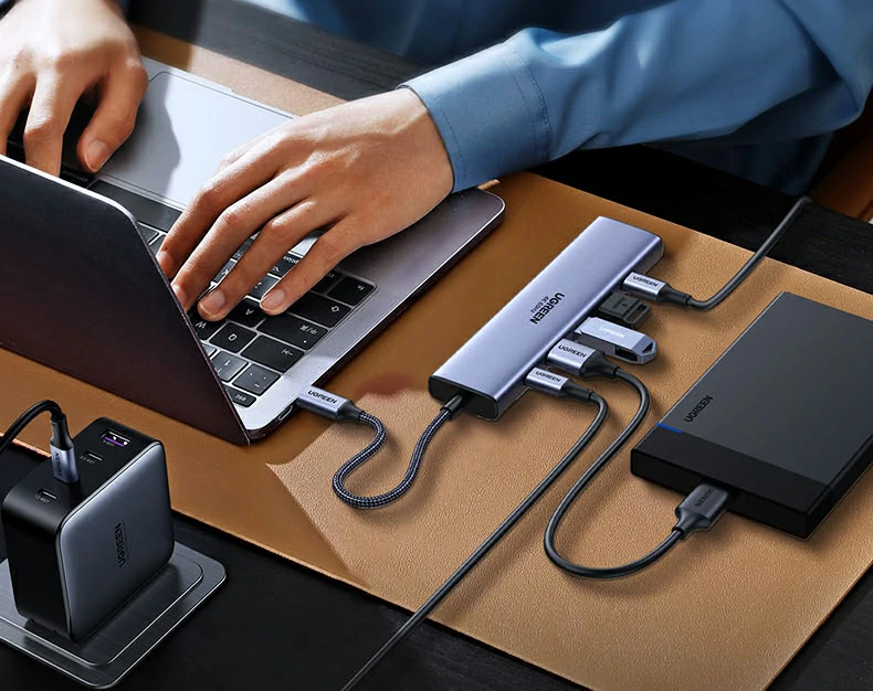 视频会议中使用扩展坞连接摄像头与麦克风