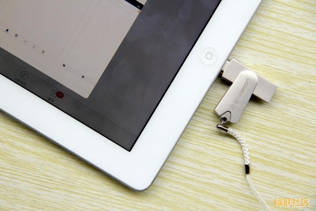 意昂2苹果手机U盘测评