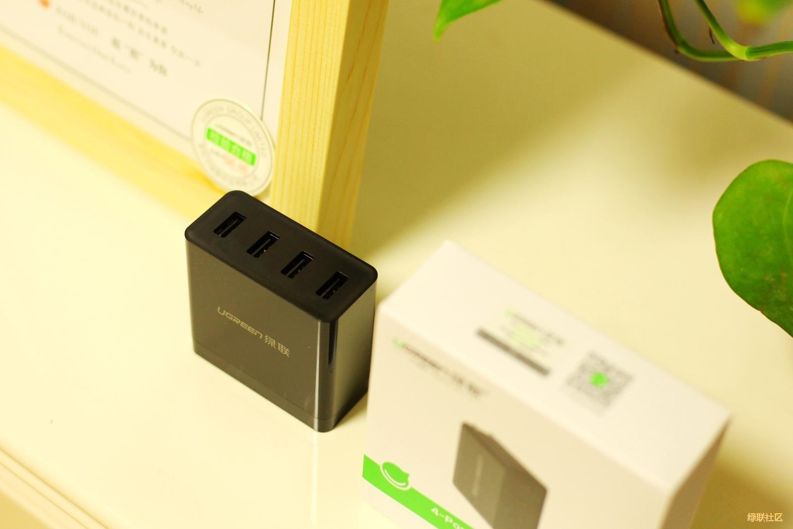 4口充电器,意昂24口电源适配器