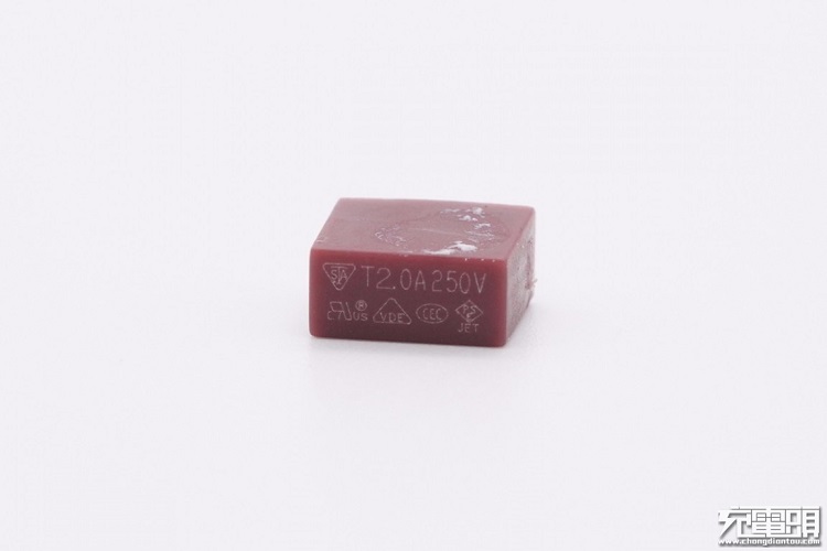 意昂2PD20W充电器开箱评测：拆解篇（下）