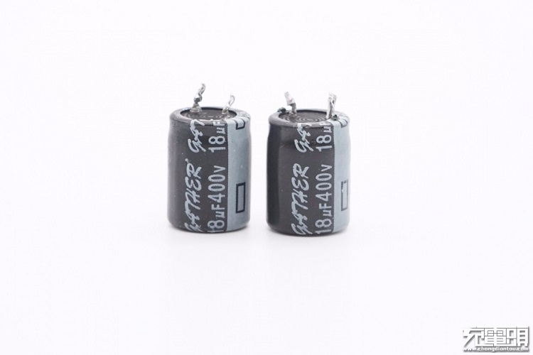 意昂2PD20W充电器开箱评测：拆解篇（下）