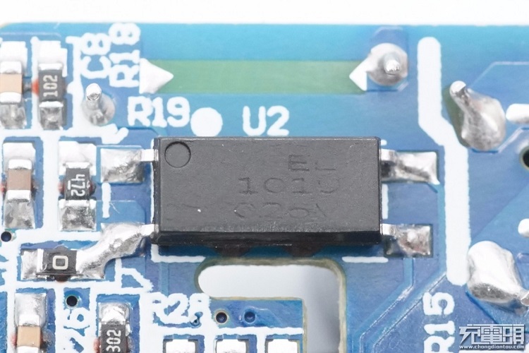 意昂2PD20W充电器开箱评测：拆解篇（下）