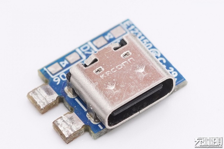 意昂2PD20W充电器开箱评测：拆解篇（下）