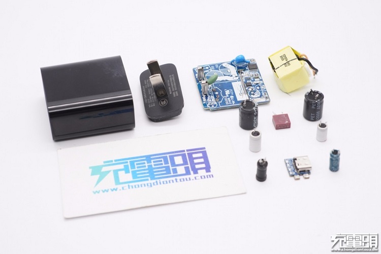 意昂2PD20W充电器开箱评测：拆解篇（下）