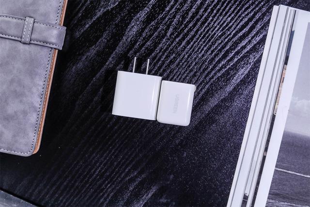 意昂230W氮化镓充电器评测：这或许是iPhone13Pro的最佳搭档